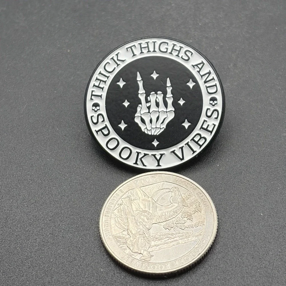 Thick Thighs And Spooky Vibes Skeleton Funny‎ Novelty Lapel Hat Pin